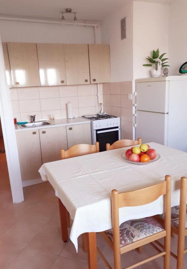 Nada 5 - Apartman S Pogledom Na More Apartma *